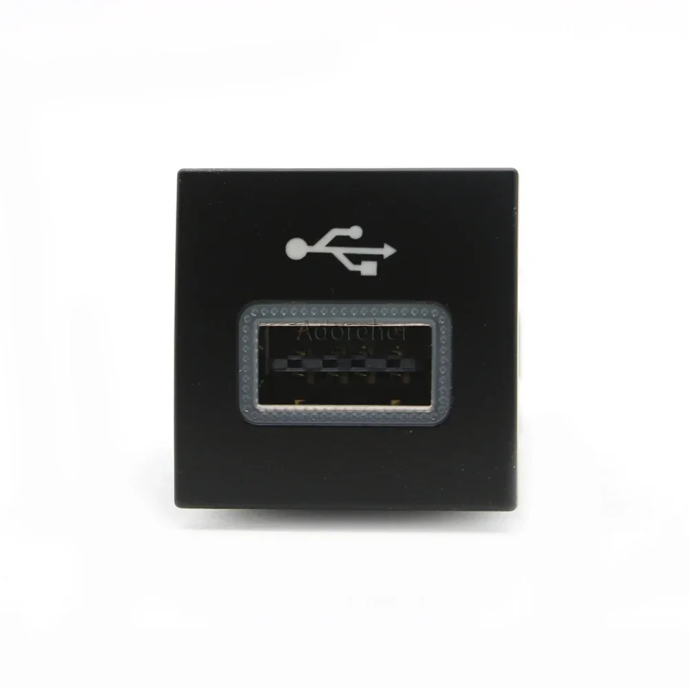 Samochodowy adapter wejścia US – Audio Music Interface recenzja i cena