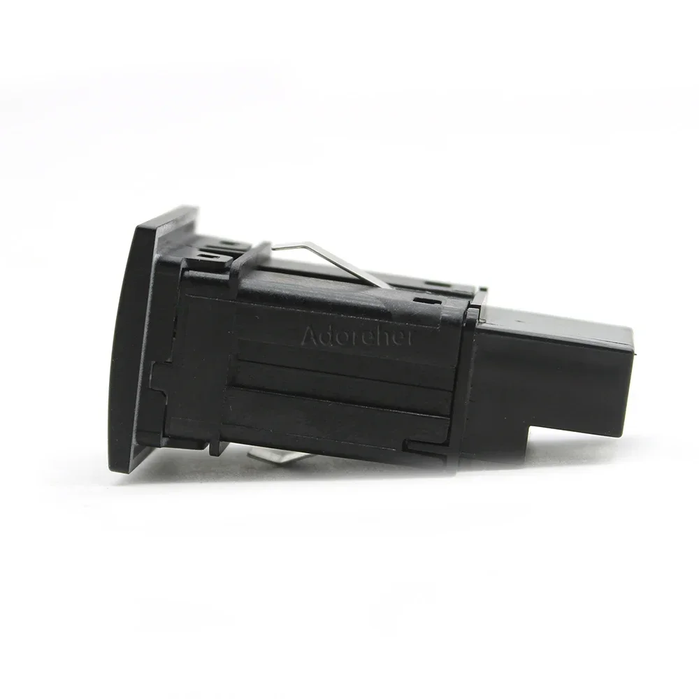Samochodowy adapter wejścia US – Audio Music Interface recenzja i cena